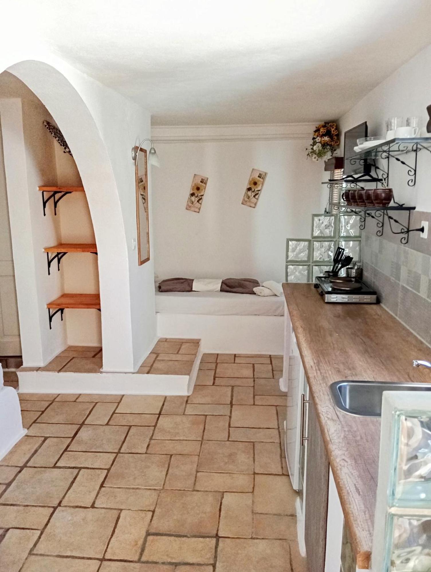 Lucas B Panorama Daire Alopronia Dış mekan fotoğraf
