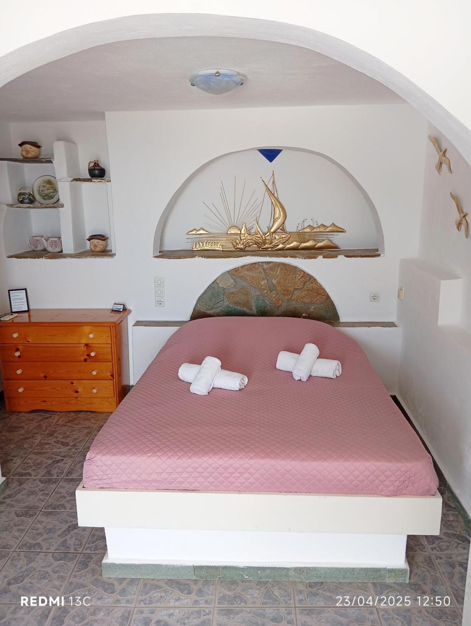 Lucas B Panorama Daire Alopronia Dış mekan fotoğraf